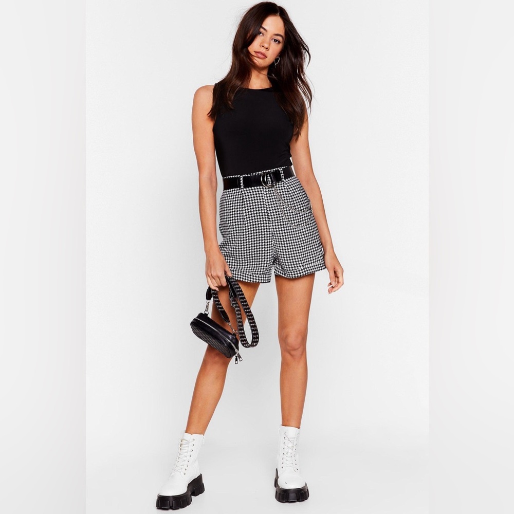 VINTAGE Ultra High Waisted Dress Shorts